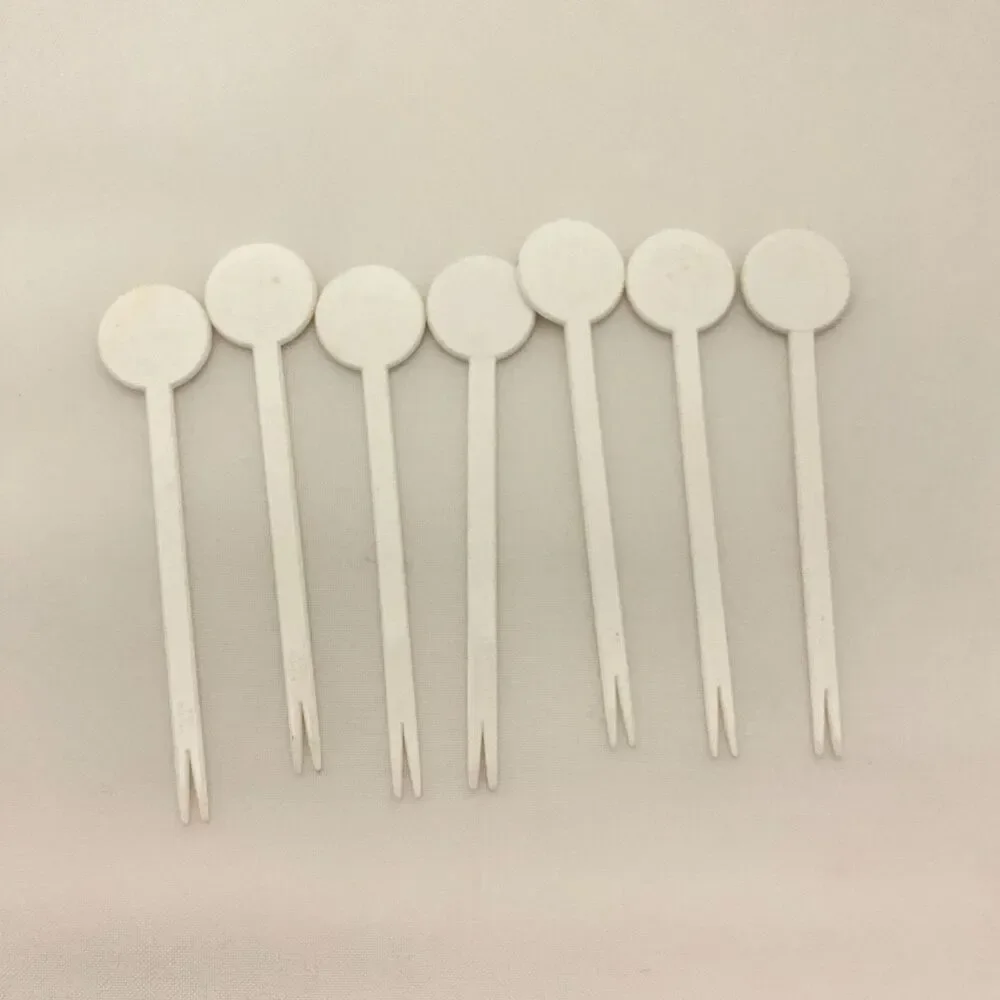 #5857 7pc Vintage Delta Airlines Hors Doeuvre Forks